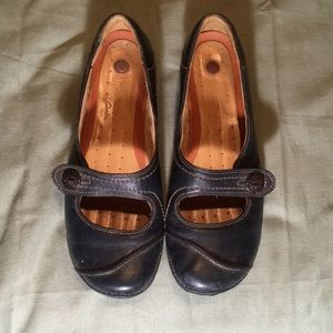 Clarke slip on shoes